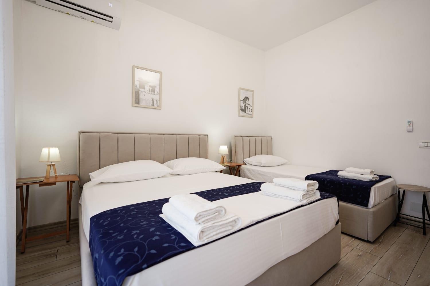 View City Apartments Gjirokastër Esterno foto