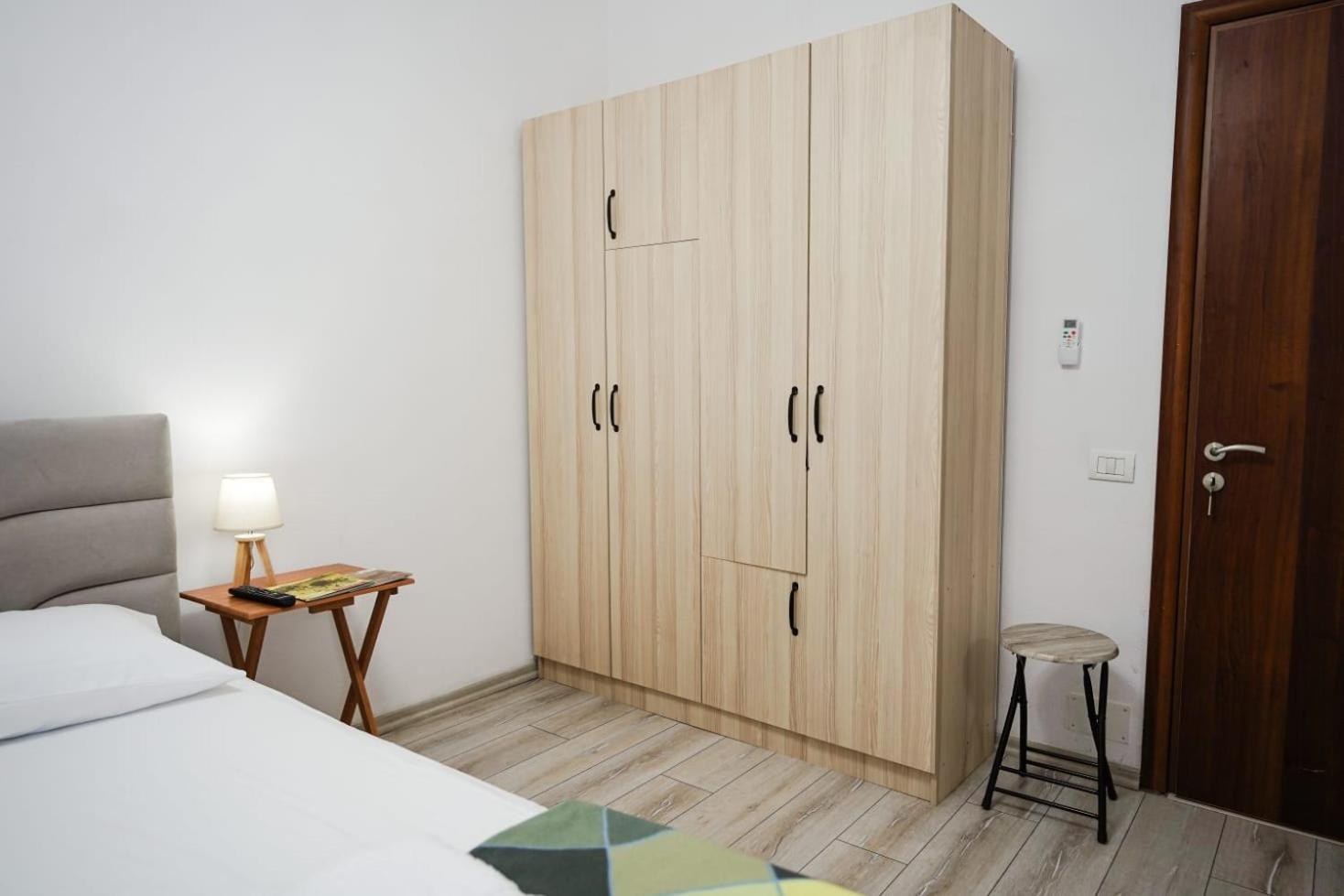View City Apartments Gjirokastër Esterno foto